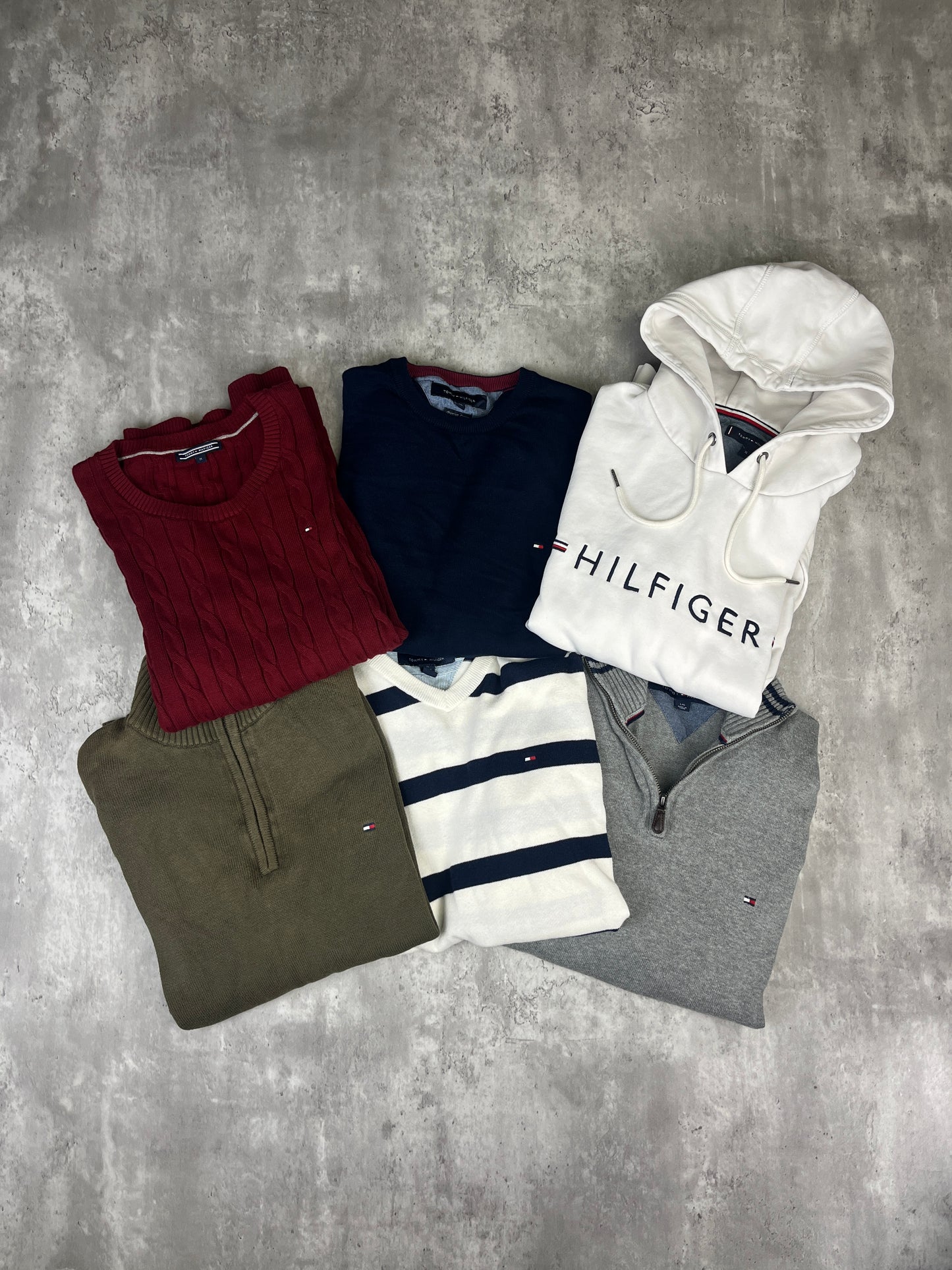 10X Tommy Hilfiger Knitwear Box